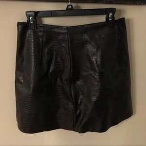 Faux alligator black skirt